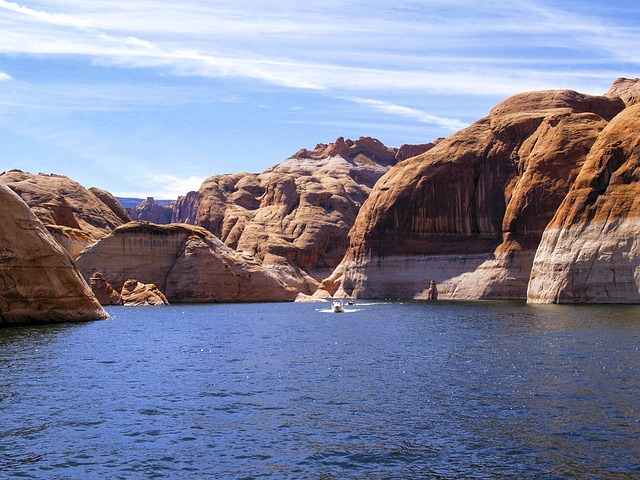 lake powell image
